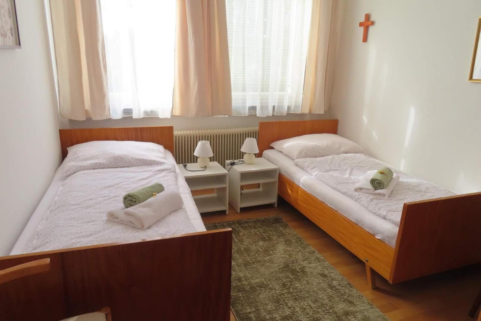 Gaestehaus Franz Kroatisch Geresdorf ภายนอก รูปภาพ